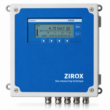 Unidad electrónica ZIROX E2000 con pantalla LCD para control de sondas de oxígeno y optimización de combustión industrial.